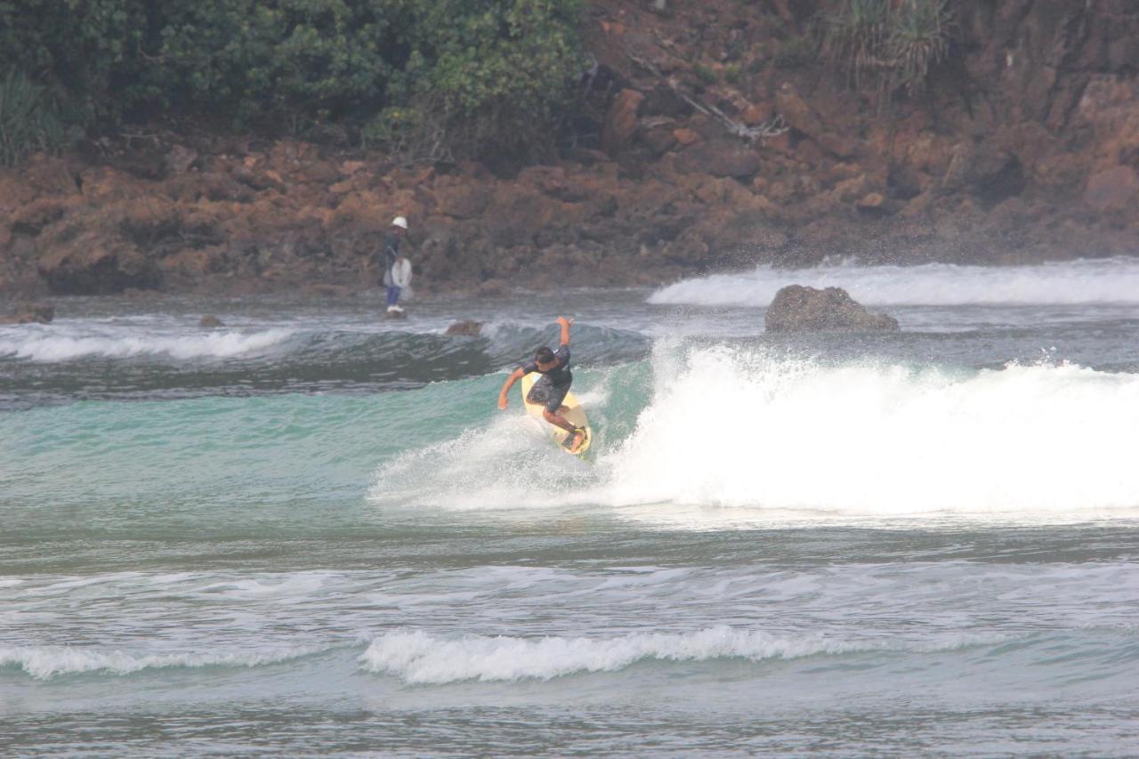 Ayolah Surf House &Surf Camp Διαμέρισμα Jembrana Εξωτερικό φωτογραφία
